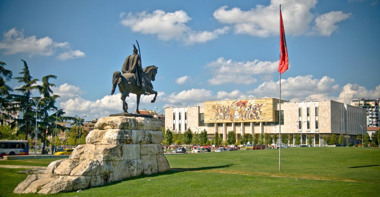 Diplomat Hotel&Spa Tirana Exteriér fotografie